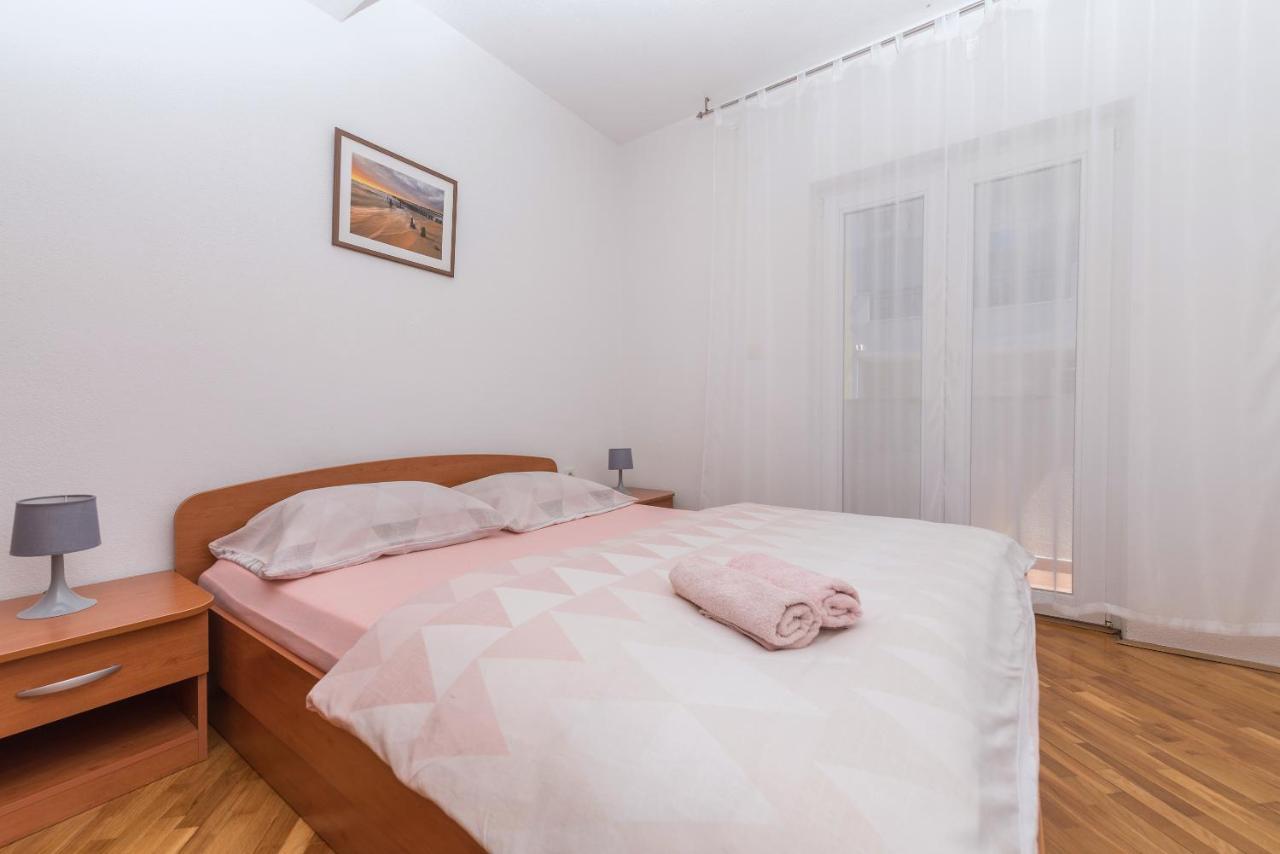 Skiljini Dvori - Apartman Makarska Zewnętrze zdjęcie